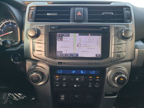 Used 2018 Toyota 4Runner Limited RWD image 13