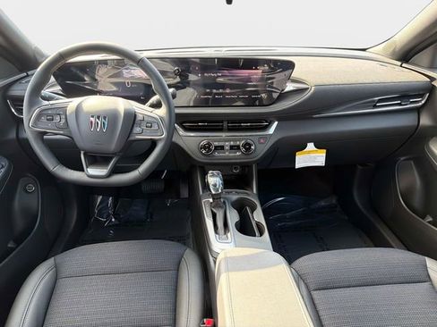New 2026 Buick Envista Preferred image 15