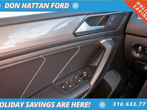 Used 2023 Volkswagen Tiguan SE image 15