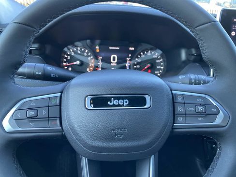 New 2026 Jeep Compass Limited image 12