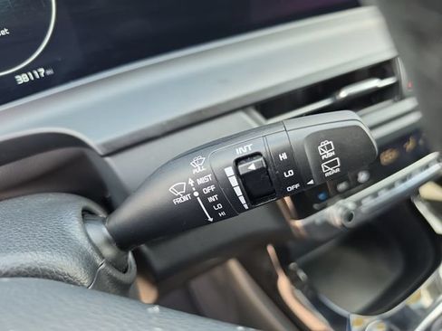 Certified 2024 Kia Seltos EX AWD/4WD image 22