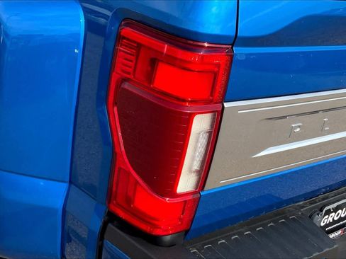 Used 2021 Ford F450 Platinum w/ FX4 Off-Road Package image 31