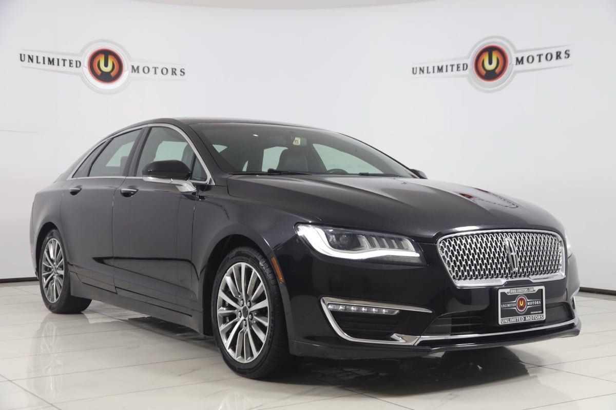 Used 2017 Lincoln MKZ Premiere FWD image 18