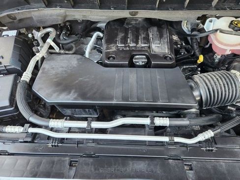 Used 2023 Chevrolet Silverado 1500 LT image 33