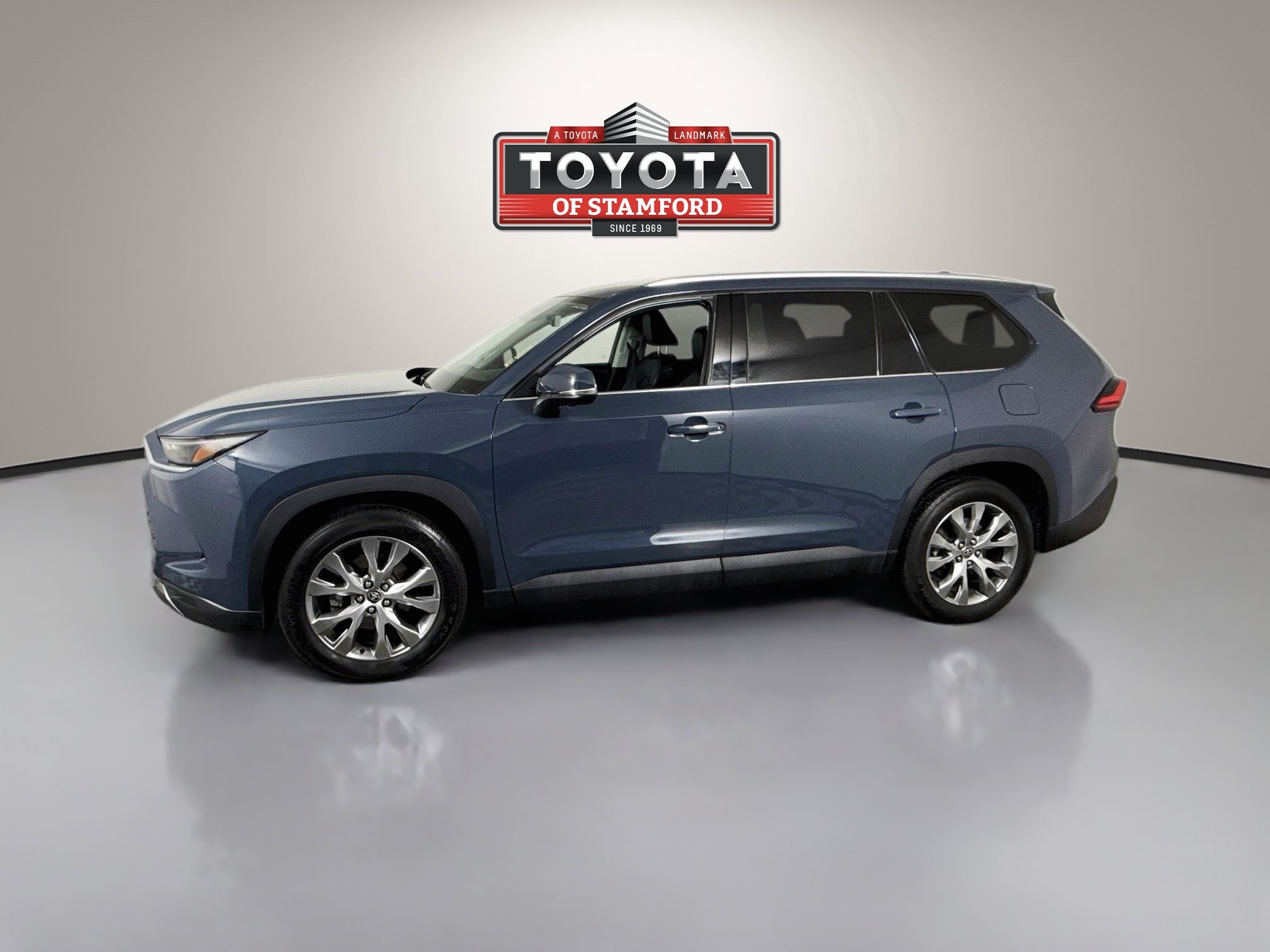 Used 2024 Toyota Grand Highlander AWD image 4