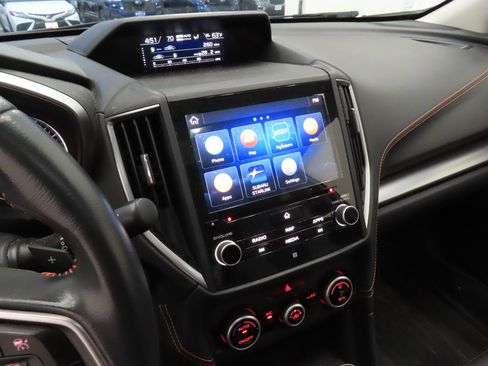 Used 2019 Subaru Crosstrek 2.0i Limited w/ Moonroof Package w/Navigation image 19