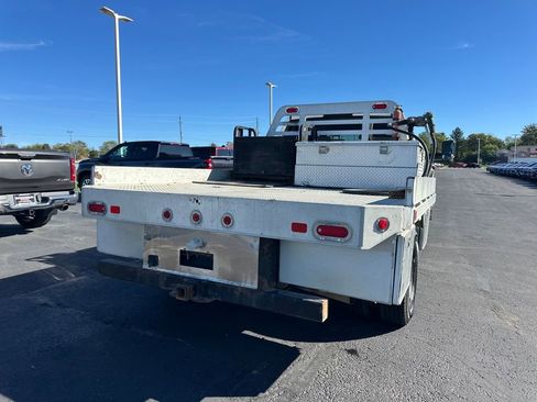 Used 2016 RAM 3500 Tradesman w/ Chrome Appearance Group image 6