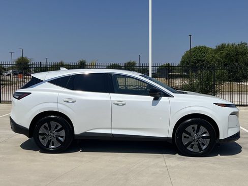 Used 2025 Nissan Murano SL AWD/4WD image 1