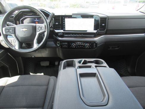 Used 2024 Chevrolet Silverado 3500 LT w/ Convenience Package AWD/4WD image 13