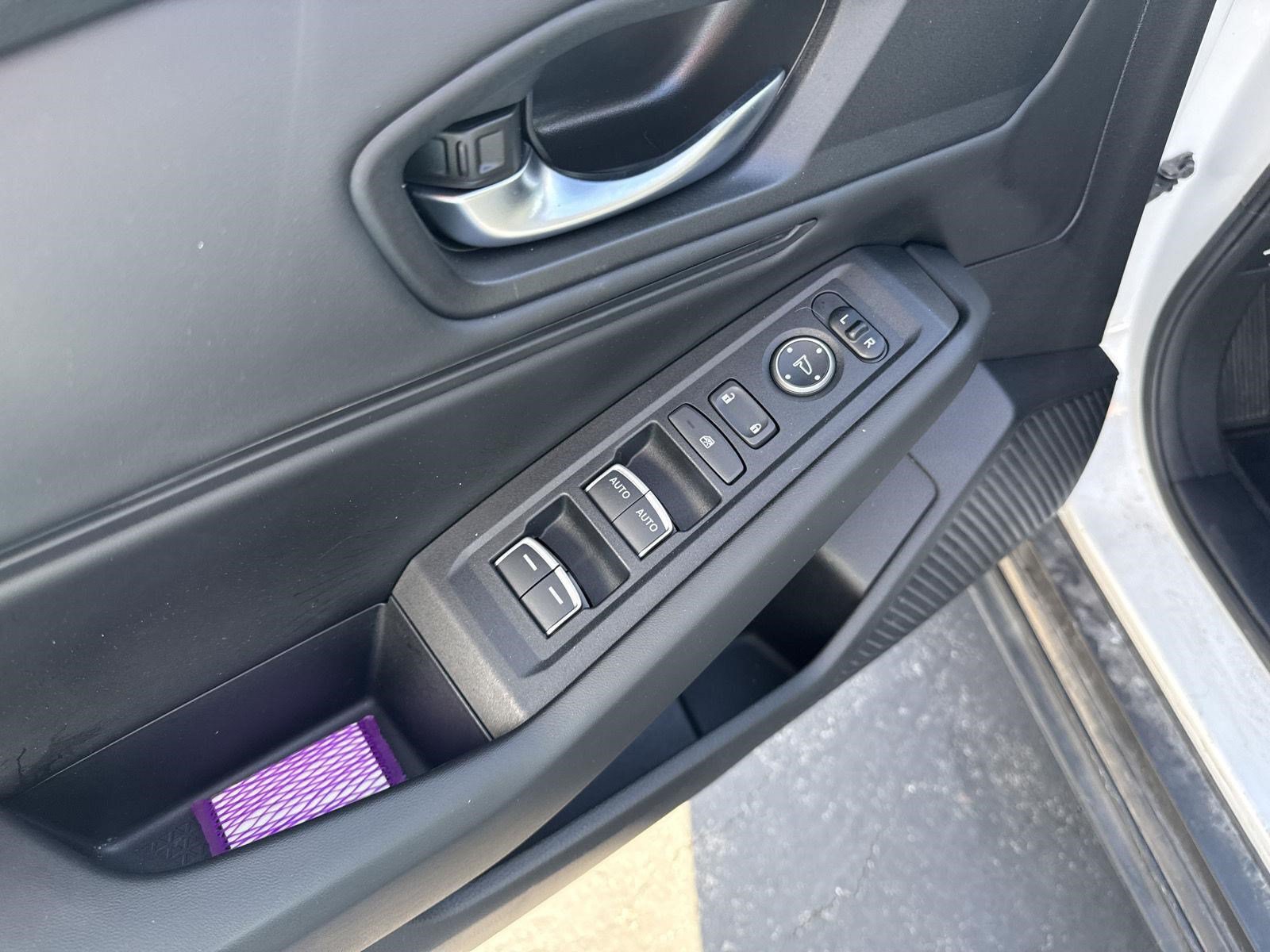Certified 2024 Honda Accord EX image 9