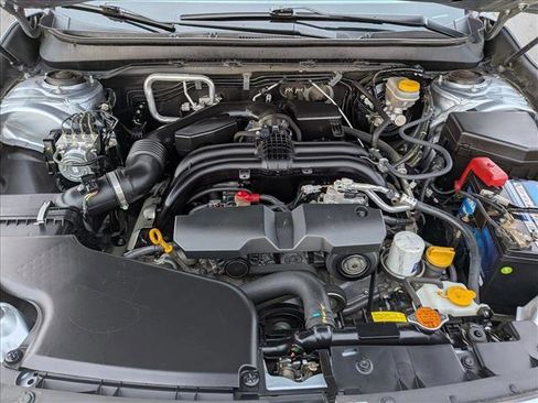 Used 2017 Subaru Outback 2.5i Limited image 23