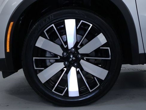 Used 2025 Mitsubishi Outlander SE AWD/4WD image 32