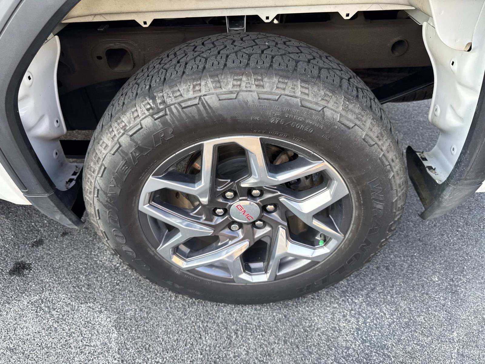 Used 2023 GMC Sierra 1500 SLE AWD/4WD image 11