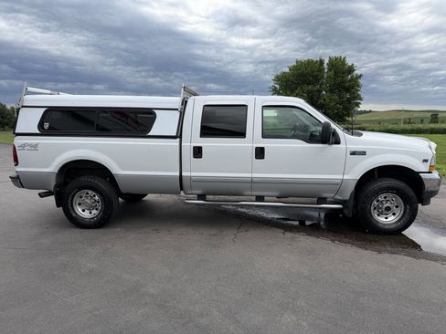 Used 2002 Ford F350 XLT AWD/4WD image 10
