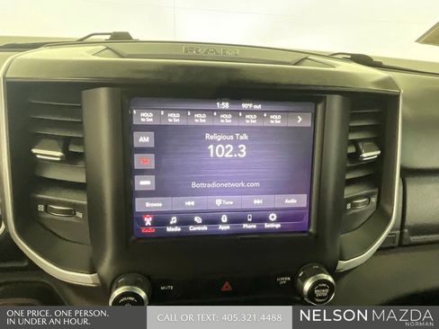 Used 2019 RAM 1500 Big Horn RWD image 33