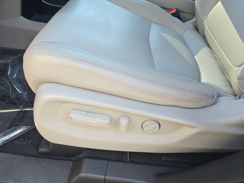 Used 2018 Honda Odyssey EX-L image 29