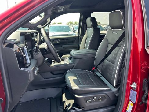 New 2026 GMC Sierra 2500 AT4X AWD/4WD image 17