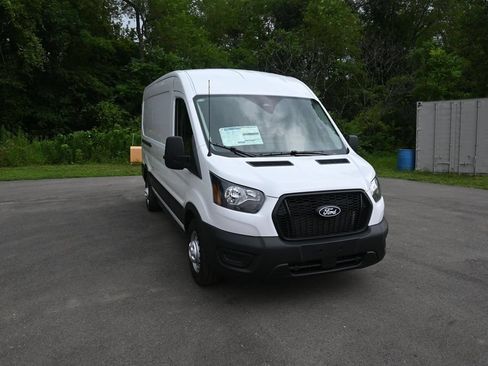 New 2026 Ford Transit 250 148 Medium Roof Extended AWD image 3