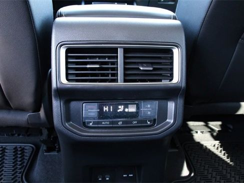 New 2026 Volkswagen Atlas SEL image 22