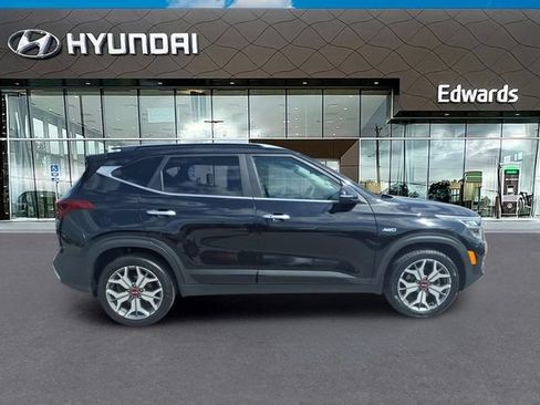 Used 2021 Kia Seltos SX w/ SX Sunroof Package AWD/4WD image 6