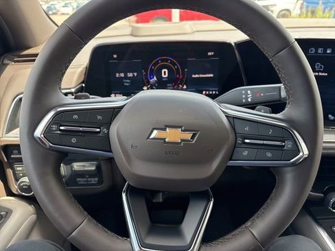 New 2026 Chevrolet Suburban LT w/ Comfort Package AWD/4WD image 14