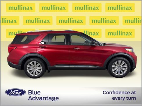 Certified 2023 Ford Explorer Limited w/ Limited Technology Package RWD image 2