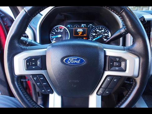 Used 2021 Ford F250 Lariat image 20