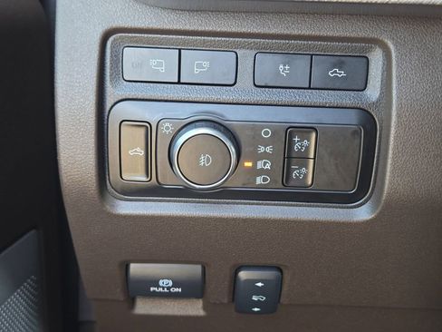 Used 2024 Ford F350 King Ranch w/ FX4 Off-Road Package AWD/4WD image 30