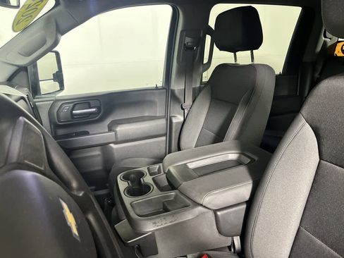 Used 2023 Chevrolet Silverado 2500 Custom w/ Custom Value Package image 25