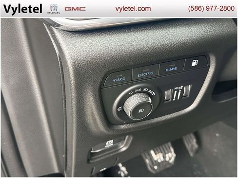 Used 2022 Jeep Grand Cherokee Overland w/ Advanced Protech Group III image 22