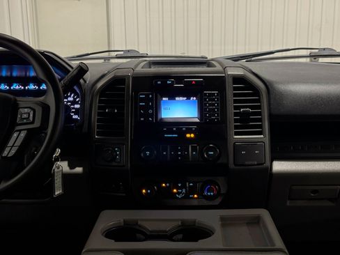 Used 2022 Ford F350 XL w/ Power Equipment Group image 21