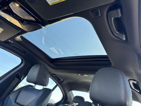 Used 2021 BMW 330i Sedan w/ Convenience Package image 19