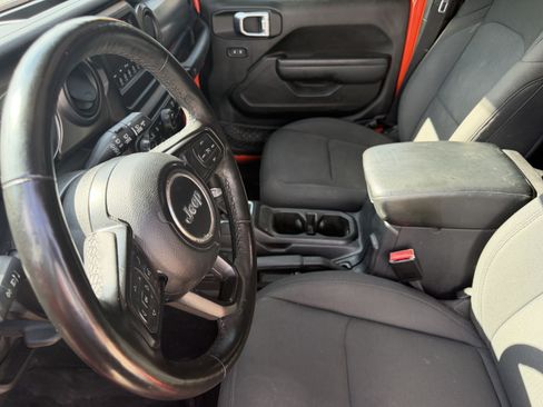 Used 2023 Jeep Wrangler Unlimited Sport AWD/4WD image 10