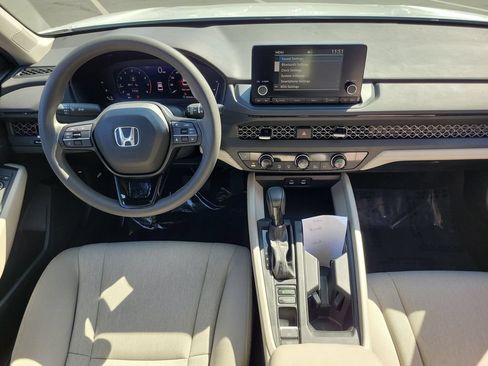 Certified 2023 Honda Accord EX image 10