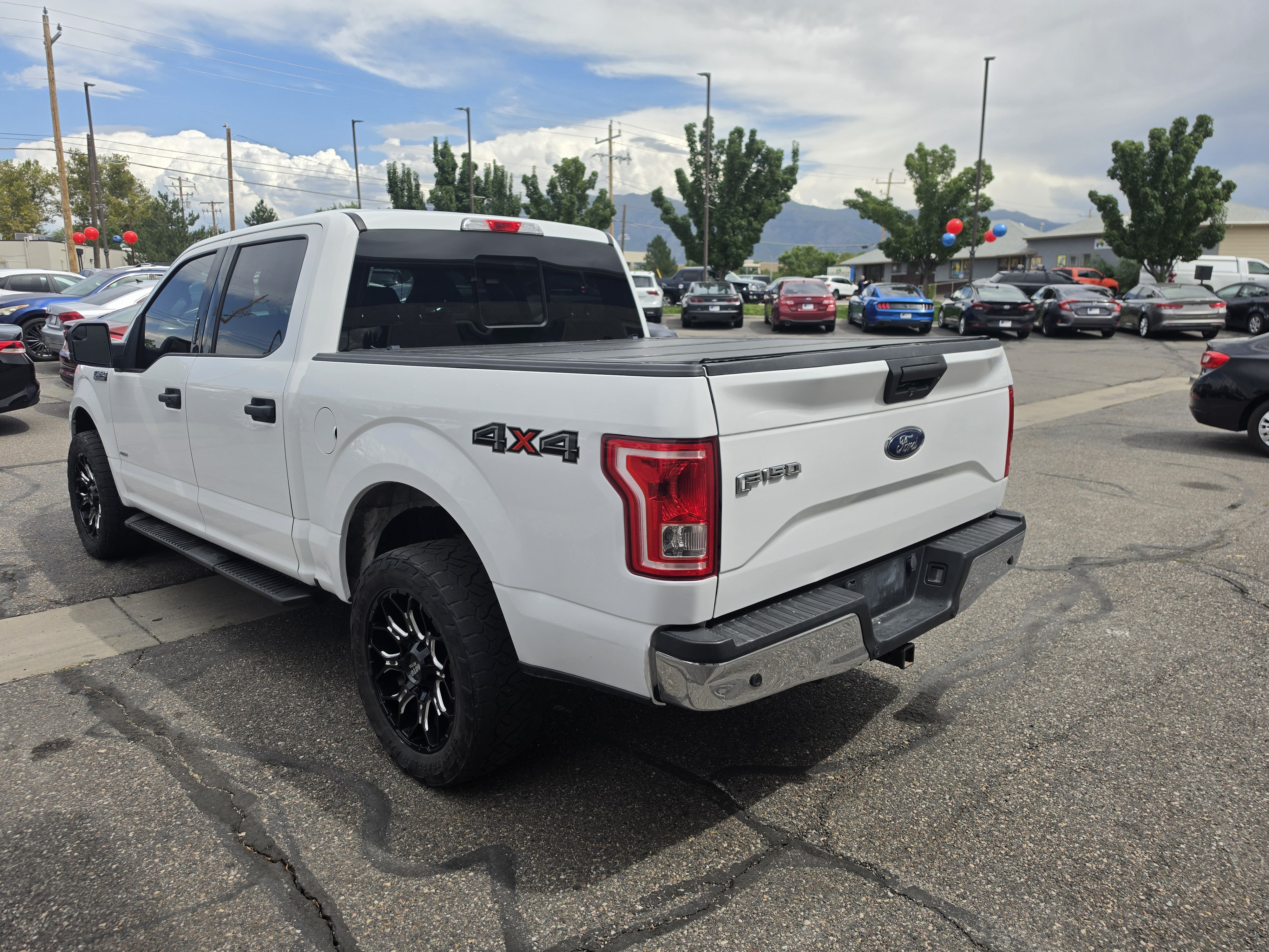 Used 2017 Ford F150 XLT w/ Equipment Group 301A Mid AWD/4WD image 5