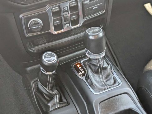 Certified 2021 Jeep Wrangler Unlimited Sahara AWD/4WD image 25