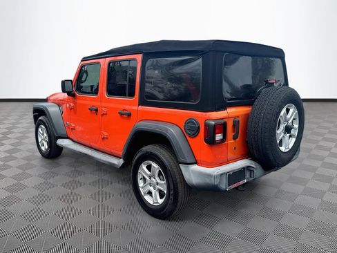 Used 2018 Jeep Wrangler Unlimited Sport S AWD/4WD image 8