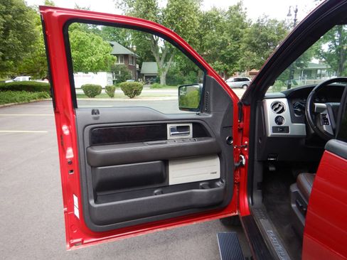 Used 2011 Ford F150 Platinum AWD/4WD image 10