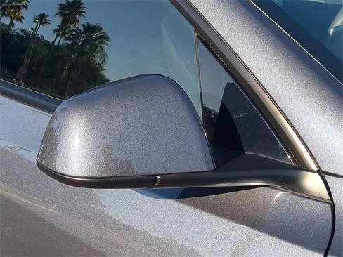 Used 2023 Tesla Model Y Long Range image 12