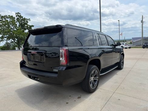 Used 2020 GMC Yukon XL SLT AWD/4WD image 9