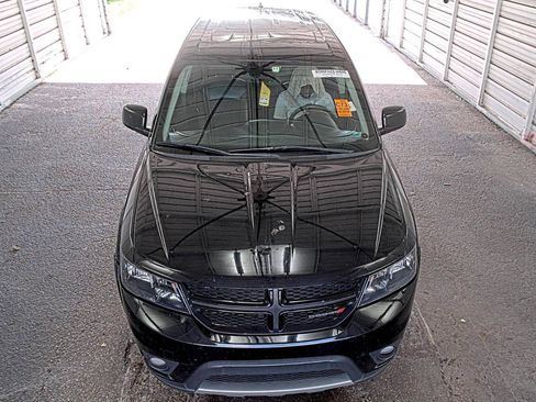 Used 2018 Dodge Journey GT w/ Nav & Sun Group AWD/4WD image 2