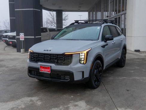 New 2026 Kia Sorento X-Line EX AWD/4WD image 3