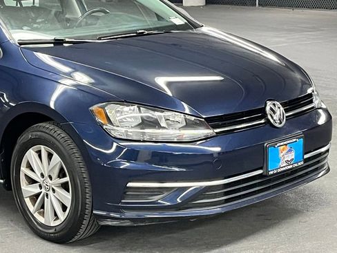 Used 2018 Volkswagen Golf S image 36