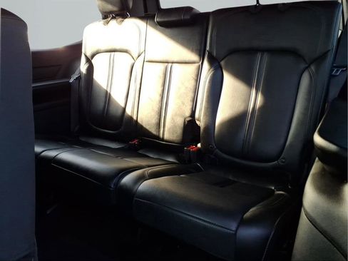 Used 2022 Jeep Wagoneer Series II image 31