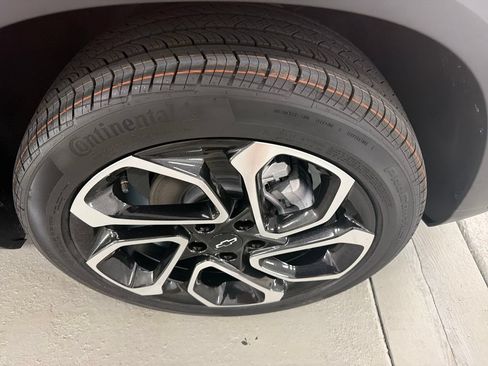 New 2026 Chevrolet Trax RS w/ Driver Confidence Package FWD image 4