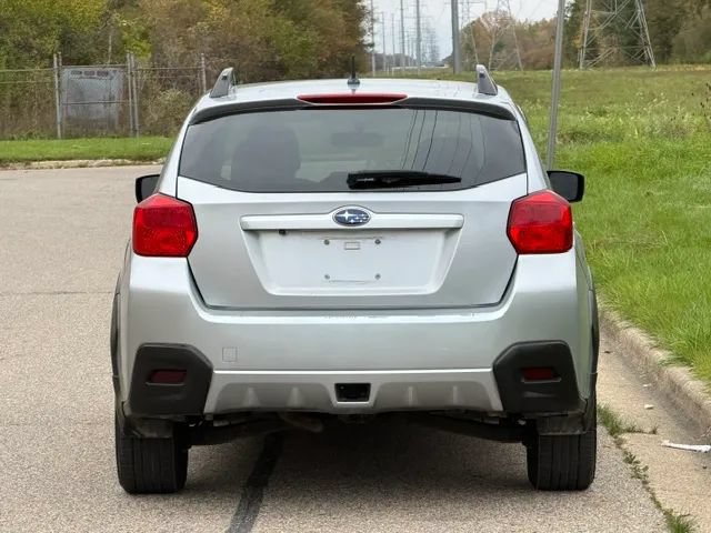 Used 2016 Subaru Crosstrek 2.0i Premium AWD/4WD image 12