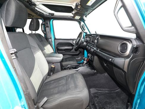 Used 2020 Jeep Wrangler Unlimited Sport S image 21