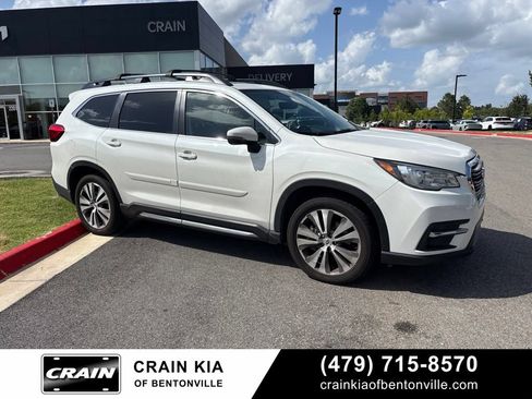 Used 2022 Subaru Ascent Limited w/ Technology Package AWD/4WD image 1