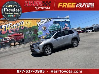 Certified 2022 Toyota RAV4 LE AWD/4WD video 1