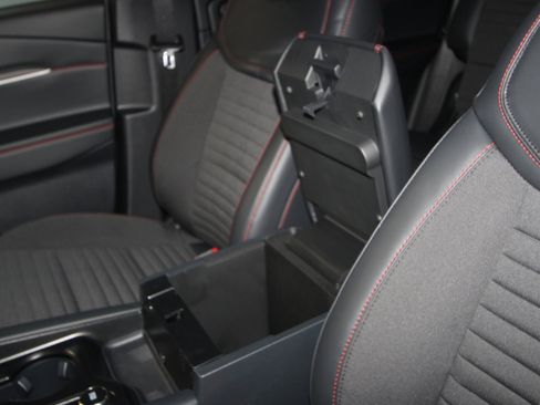 New 2026 Ford Explorer ST-Line w/ ST-Line Street Pack image 19